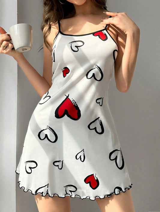 Vestido pijama con estampado de corazón y ribete de encaje