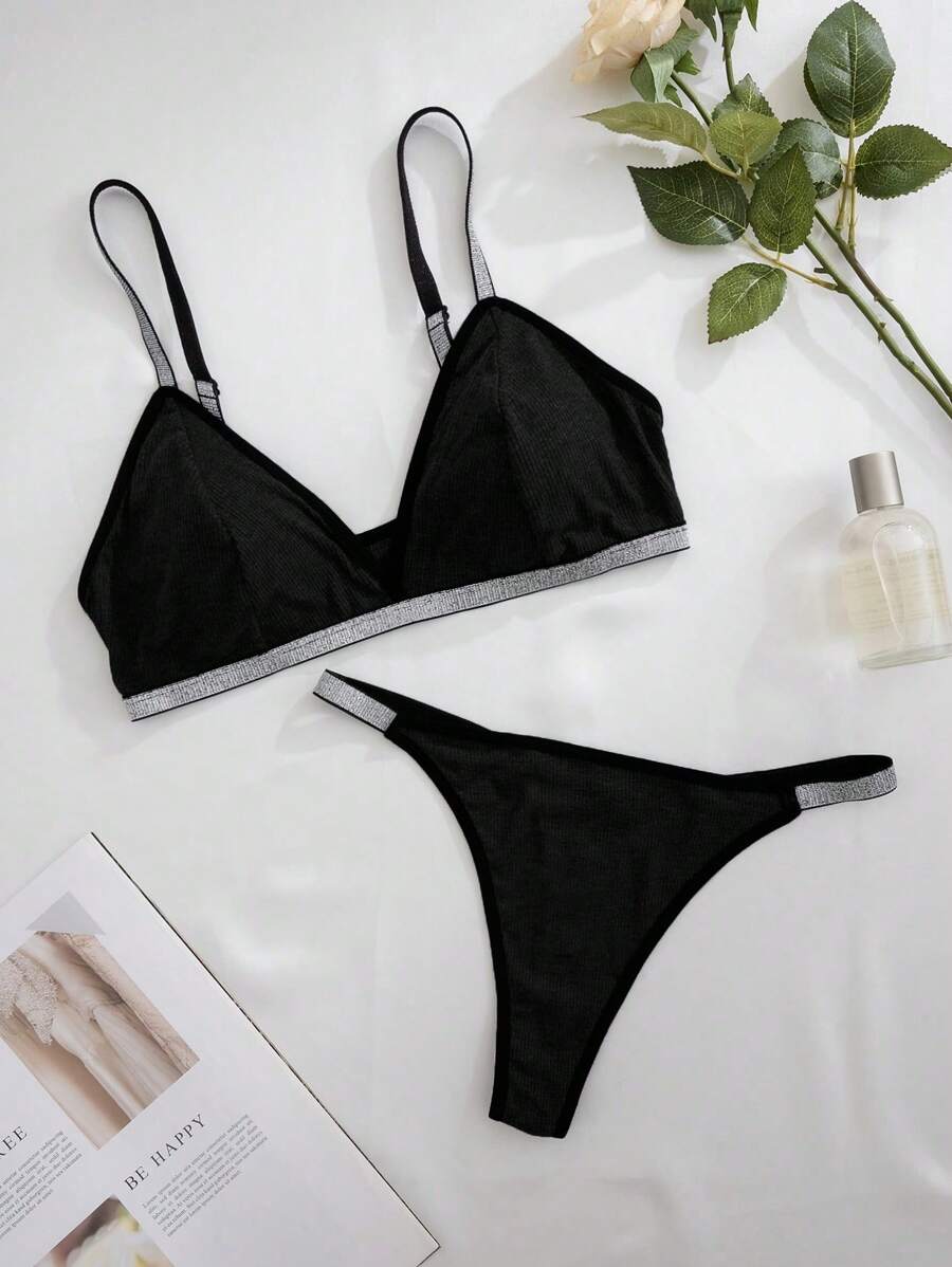 Conjunto de lencería, sostén cómodo con tanga incluida